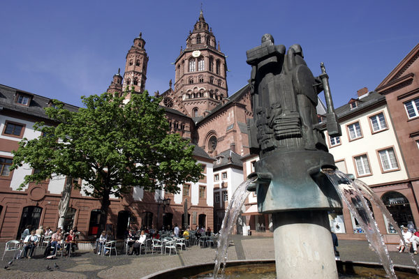 Leichhof, Blick auf den Dom © Landeshauptstadt Mainz