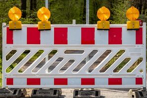 Straßenabsperrung © Pixabay